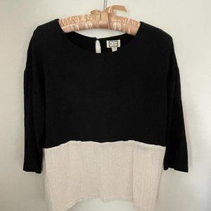 Mo:Vint Black and White Top